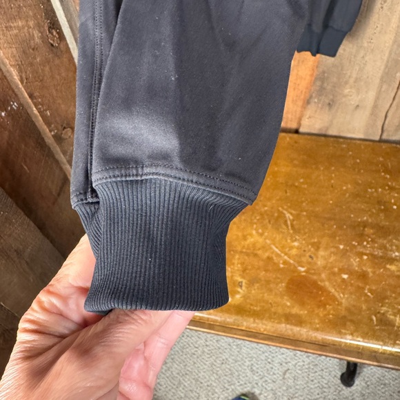 Lululemon Black Joggers - Size 2 - Picture 7 of 15